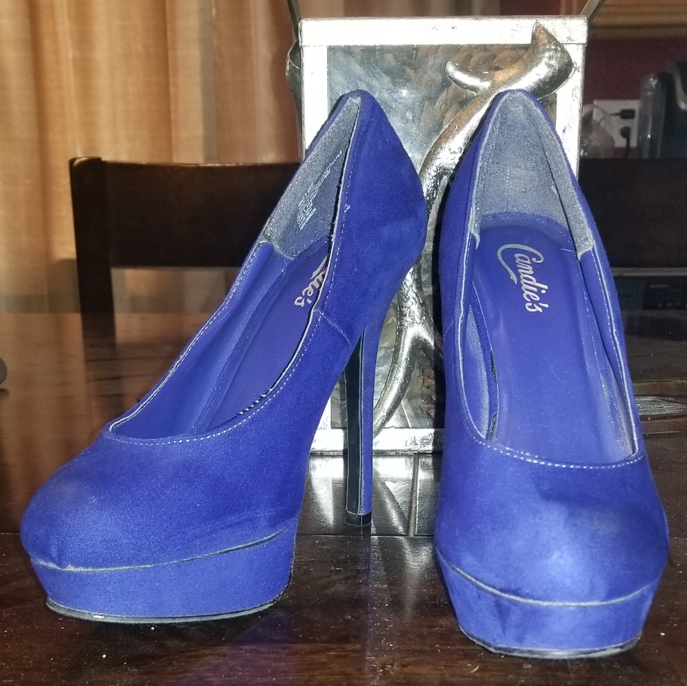 Navy blue platform heels